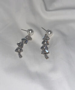 Crystal and Pearl Drop Earrings