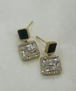 Serene Gold Earrings